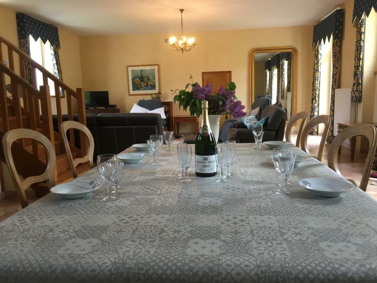 Chateau Vary Jarzé 외부 사진